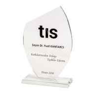 ONAT KRİSTAL PLAKET